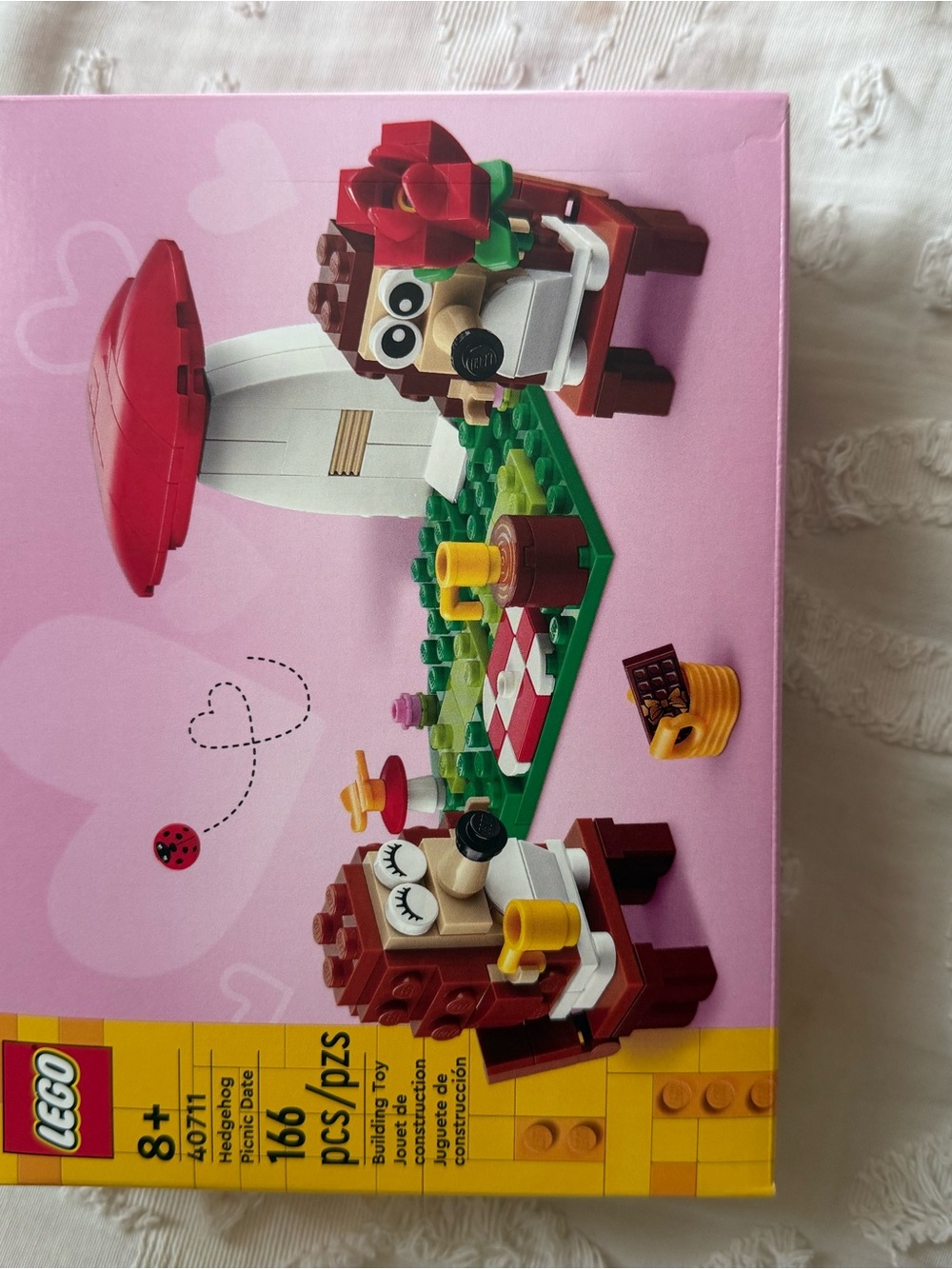 Lego Pink Picnic Hedgehog Playset with Red Umbrella and Green Base